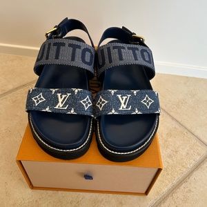Louis Vuitton Monogram Denim Paseo Flat Comfort Sandals 41 Navy Blue